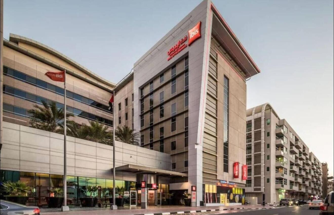 Partition In Al Barsha 1 Near Metro Dubai